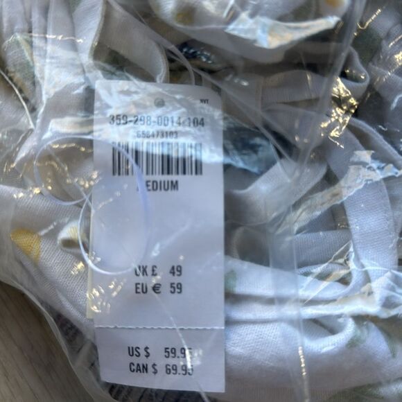 Hollister Co. EMEA BARE Maxi dress lemons size Medium White/Yellow Nwt in pkg - Picture 8 of 8